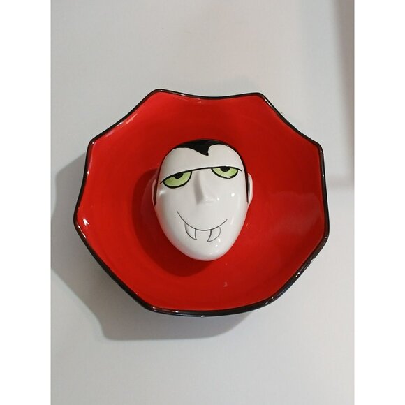 Haunted Halls Halloween Vampire Dracula Plate Ceramic Red & Black - Picture 1 of 13